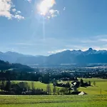Grosse Mit Gartentiny, Nähe Thun Und Interlaken Apartment *