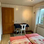 Grosse Ideal Fuer Gruppen, Naehe Thun Und Interlaken 施特菲斯堡