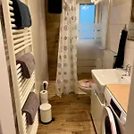 Grosse Mit Gartentiny, Nähe Thun Und Interlaken Apartment