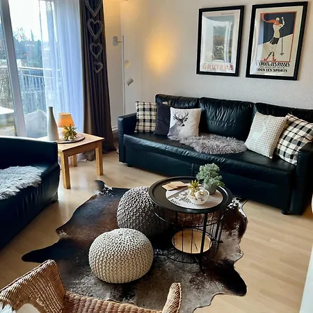 Grosse Mit Gartentiny, Naehe Thun Und Interlaken דירה *