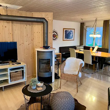 דירה Grosszuegige Ferienwohnung Fuer Gruppen Nahe Thun & Interlaken *