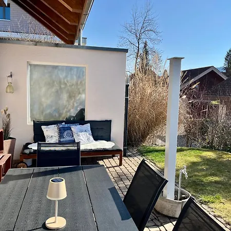 Grosszuegige Ferienwohnung Fuer Gruppen Nahe Thun & Interlaken דירה *