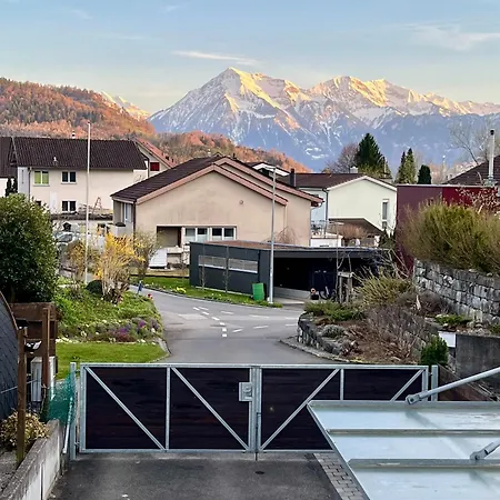 דירה Grosszuegige Ferienwohnung Fuer Gruppen Nahe Thun & Interlaken Steffisburg