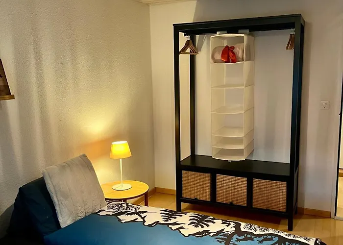 公寓 Grosse Mit Gartentiny, Naehe Thun Und Interlaken *