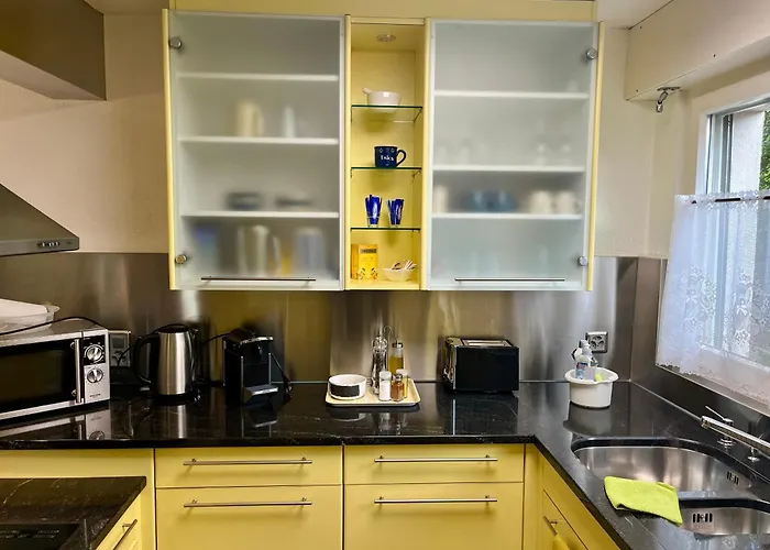 Grosse Mit Gartentiny, Naehe Thun Und Interlaken 公寓 *