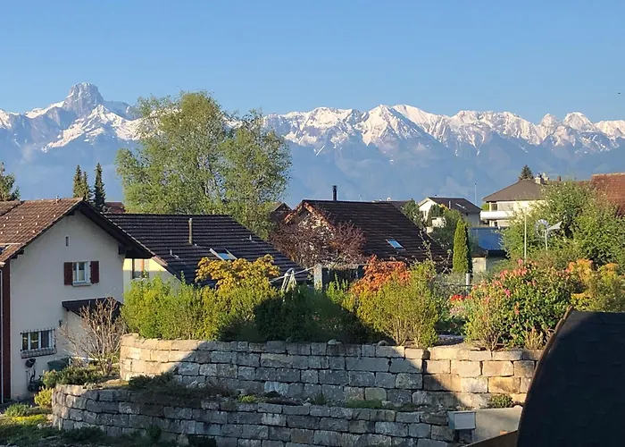 Grosse Ideal Fuer Gruppen, Naehe Thun Und Interlaken Appartement *
